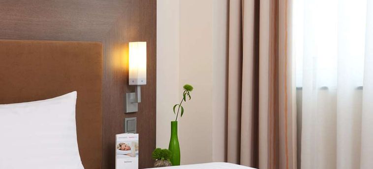 Intercity Hotel Hannover:  HANOVER