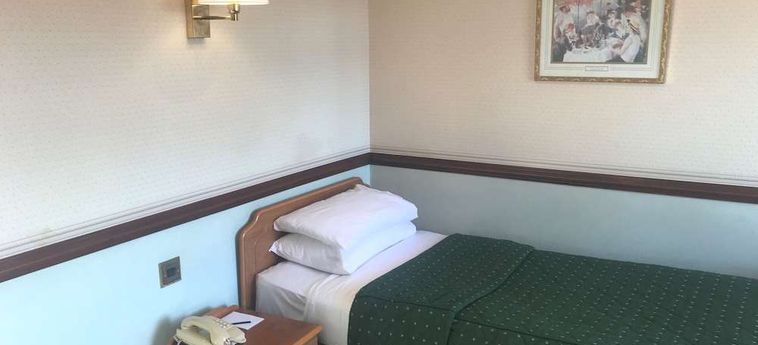 Hotel The Cairn:  HARROGATE