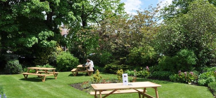 Hotel The Cairn:  HARROGATE