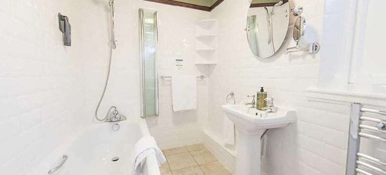 Hotel The Cairn:  HARROGATE