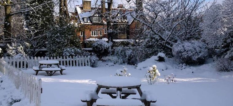 Hotel The Cairn:  HARROGATE