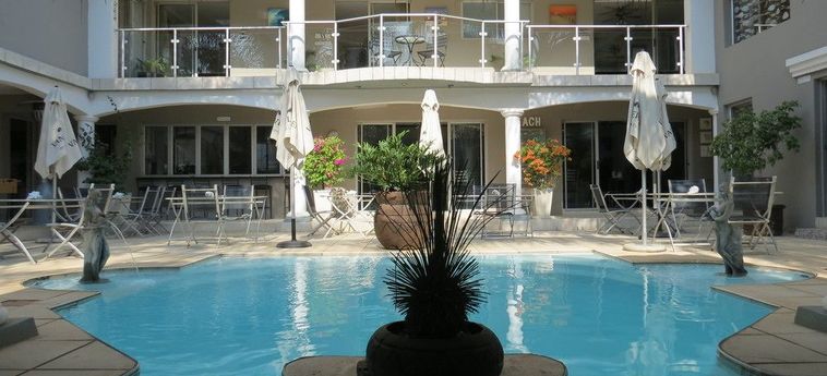 COCOMO GUESTHOUSE, SPA AND CONFERENCE CENTRE 4 Etoiles
