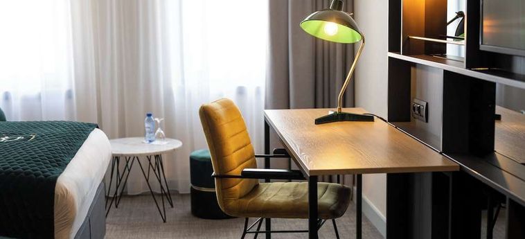 Hotel Holiday Inn Hasselt Hasselt: Foto 