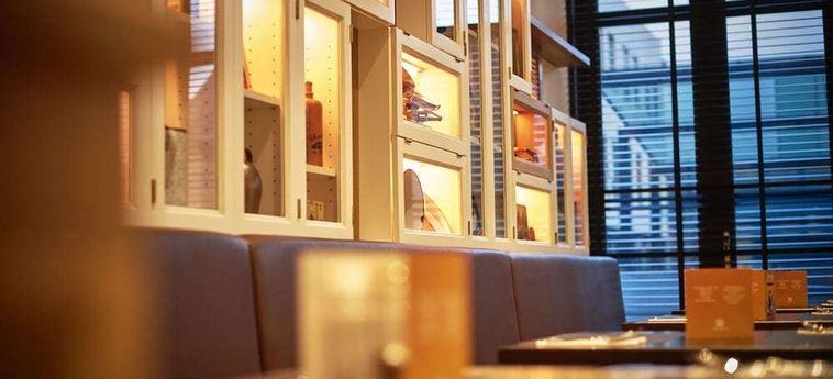 Hotel Holiday Inn Hasselt Hasselt: Foto 