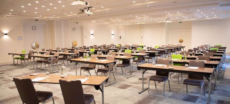 Hotel Holiday Inn Hasselt Hasselt: Foto 