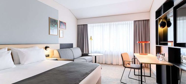 Hotel Holiday Inn Hasselt Hasselt: Foto 