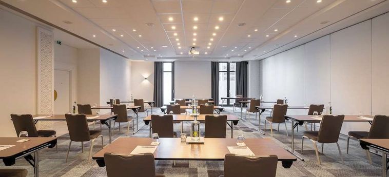 Hotel Holiday Inn Hasselt Hasselt: Foto 
