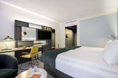Hotel Holiday Inn Hasselt:  HASSELT
