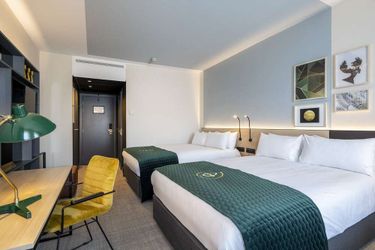 Hotel Holiday Inn Hasselt:  HASSELT