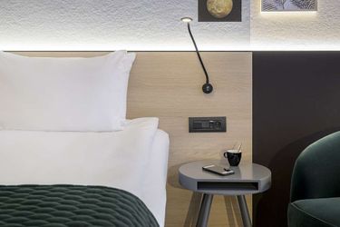 Hotel Holiday Inn Hasselt:  HASSELT
