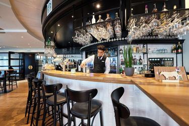 Hotel Holiday Inn Hasselt:  HASSELT