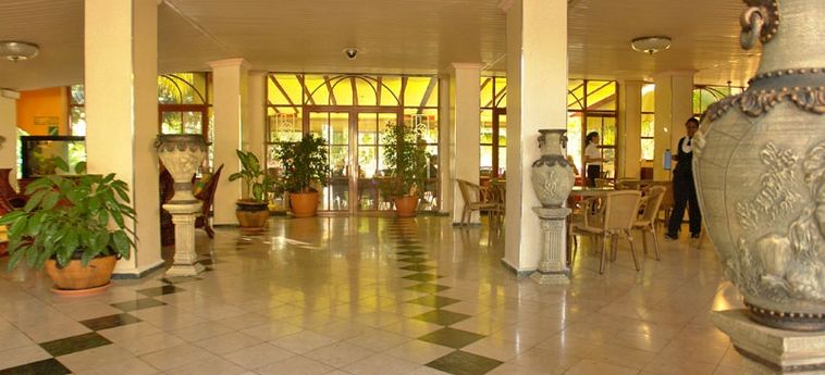Hotel El Bosque:  HAVANA