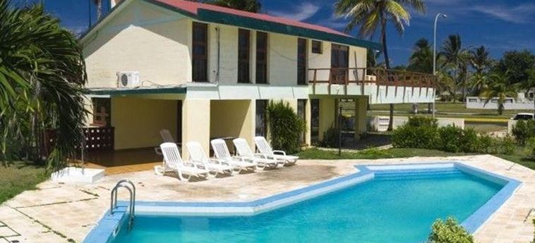 Hotel Villa Los Pinos:  HAVANA