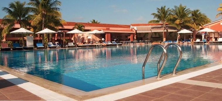 Hotel Blau Arenal Habana Beach:  HAVANA