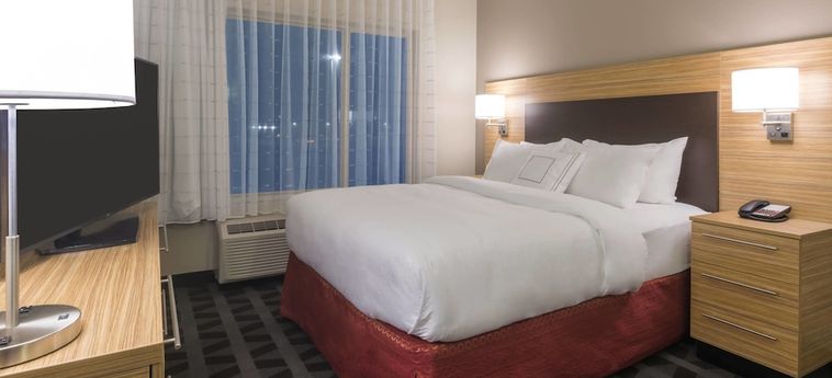 Hotel Towneplace Suites By Marriott Hays:  HAYS (KS)