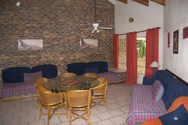 Tatenda Guesthouse:  HAZYVIEW