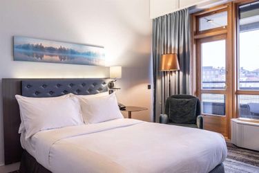 Hotel Hilton Helsinki Strand:  HELSINKI