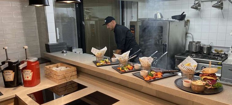 Skyline Airport Hotel Helsinki: Foto 