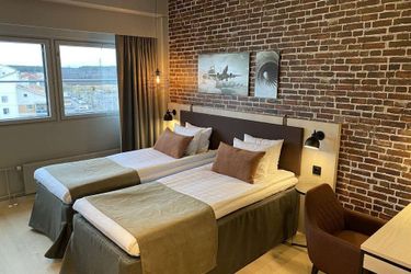 Skyline Airport Hotel Helsinki: Photo 