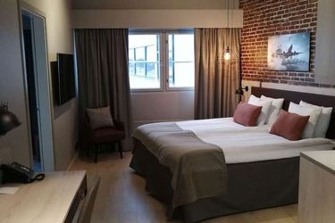 Skyline Airport Hotel Helsinki: Photo 
