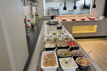 Skyline Airport Hotel Helsinki: Photo 