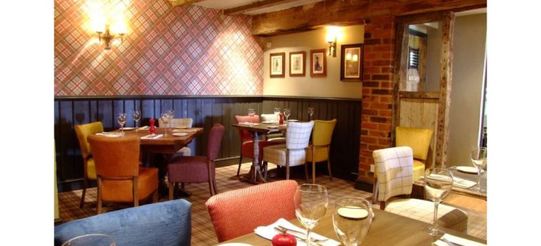 Hotel The Crown Pub, Dining &Amp; Rooms:  HENLOW