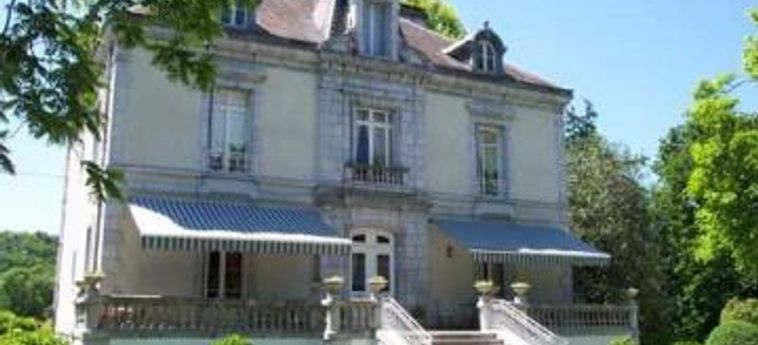 Hotel Domaine De L'aragon:  HERRERE