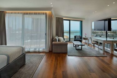 Hotel Herbert Samuel Okeanos Suites Herzilya1 Herzliya: Photo 