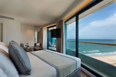 Hotel Herbert Samuel Okeanos Suites Herzilya1 Herzliya: Photo 