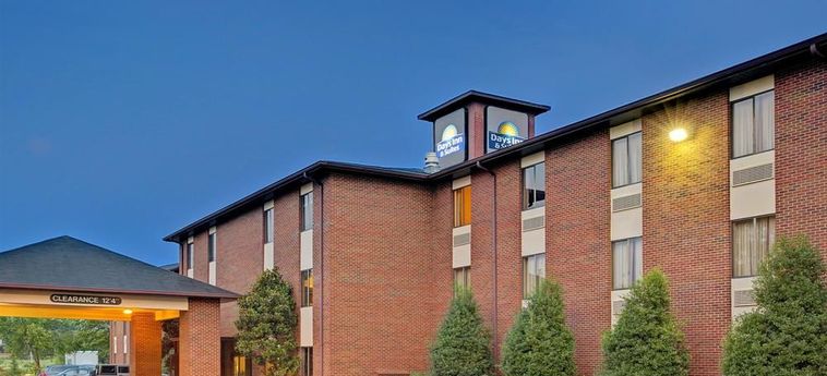 DAYS INN & SUITES BY WYNDHAM HICKORY 2 Etoiles