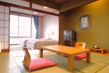 Hotel Himi Onsenkyo Uomeguri No Yado Eihokaku:  HIMI - TOYAMA PREFECTURE