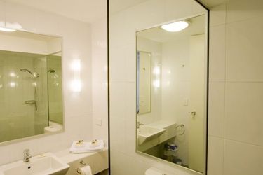 St Ives Apartments:  HOBART - TASMANIA