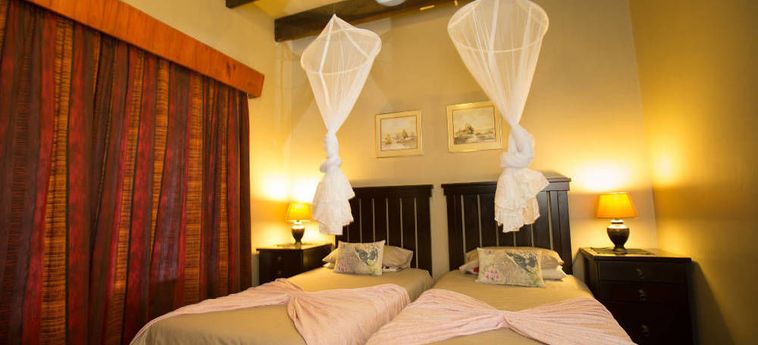 Hotel Maninghi Lodge:  HOEDSPRUIT