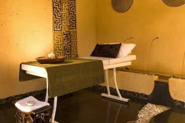 Hotel Pondoro Game Lodge:  HOEDSPRUIT