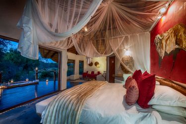 Hotel Pondoro Game Lodge:  HOEDSPRUIT