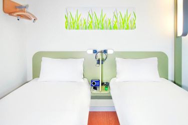 Hotel Ibis Budget Honfleur Centre Ville Honfleur: Photo 