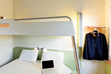 Hotel Ibis Budget Honfleur Centre Ville Honfleur: Photo 
