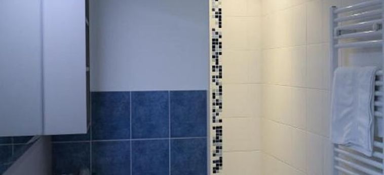 Hotel Motel Les Bleuets Honfleur: Foto 