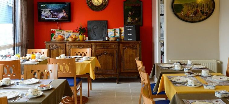 Hotel Motel Les Bleuets Honfleur: Foto 