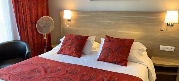 Hotel Motel Les Bleuets Honfleur: Foto 