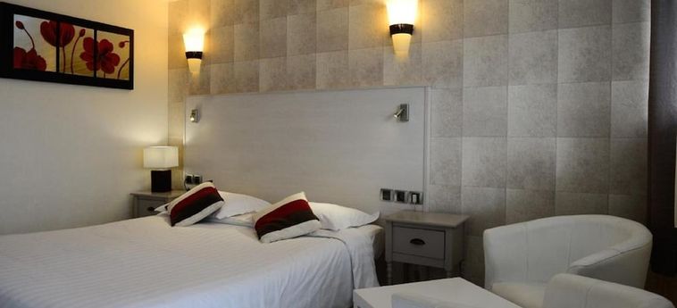 Hotel Motel Les Bleuets Honfleur: Foto 