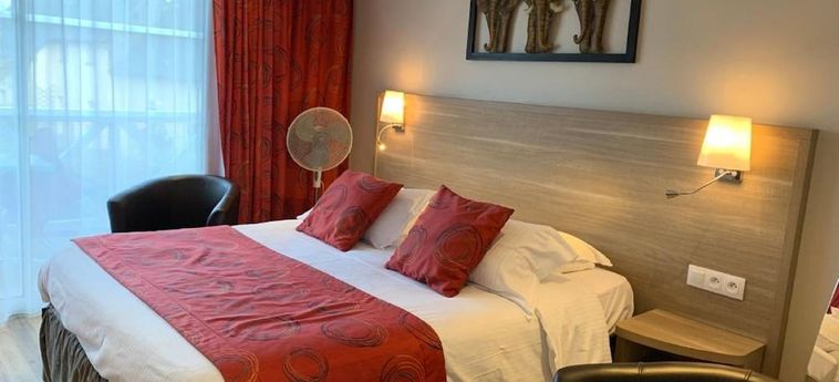 Hotel Motel Les Bleuets Honfleur : Photo 