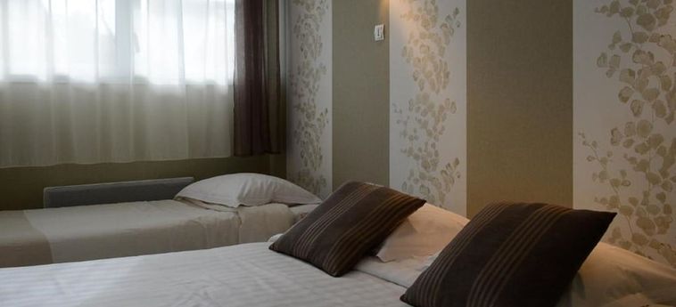 Hotel Motel Les Bleuets Honfleur: Foto 