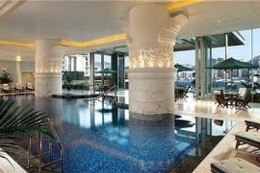Hotel Peninsula:  HONG KONG