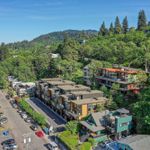 ALOFT AIRY DESIGN TOWNHOUSE WITH COLUMBIA RIVER VIEW BY REDAWNING 3 Stars