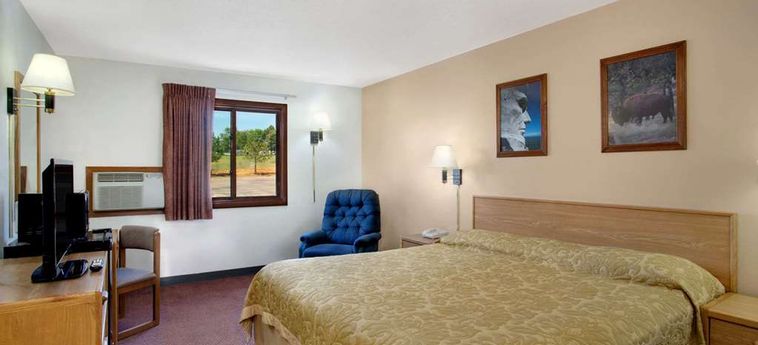 Hotel Super 8 By Wyndham Hot Springs:  HOT SPRINGS (SD)