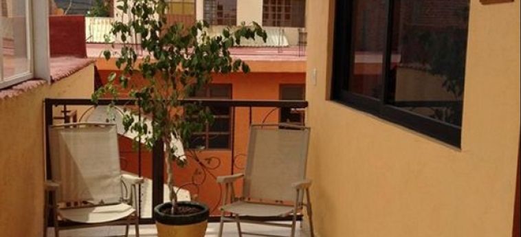 Hotel Tres Flores:  HUASCA DE OCAMPO - HIDALGO