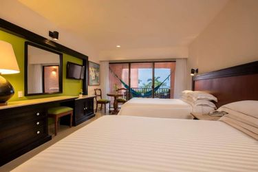 Hotel Barcelo Huatulco:  HUATULCO