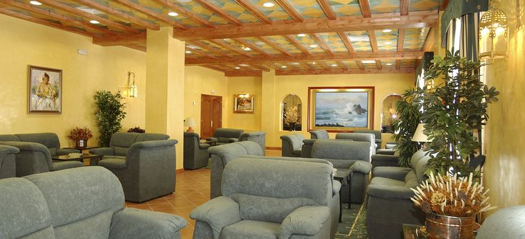 Hotel El Cortijo:  HUELVA