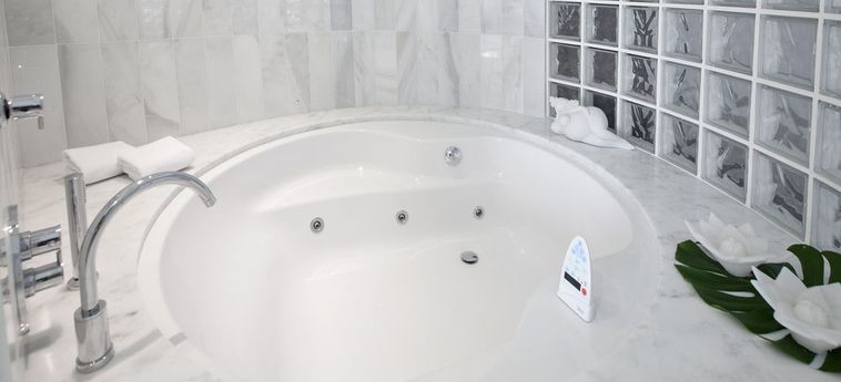 Hotel Masmonzon Huesca: Foto 